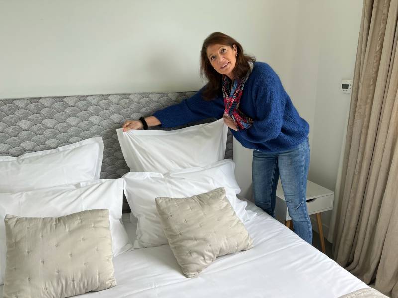 Florence met en scène votre gite pour optimiser la visibilité sur les plateforme