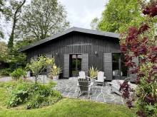 Conciergerie privée vs gestion classique en Normandie : quelle solution choisir avec Flo Conciergerie